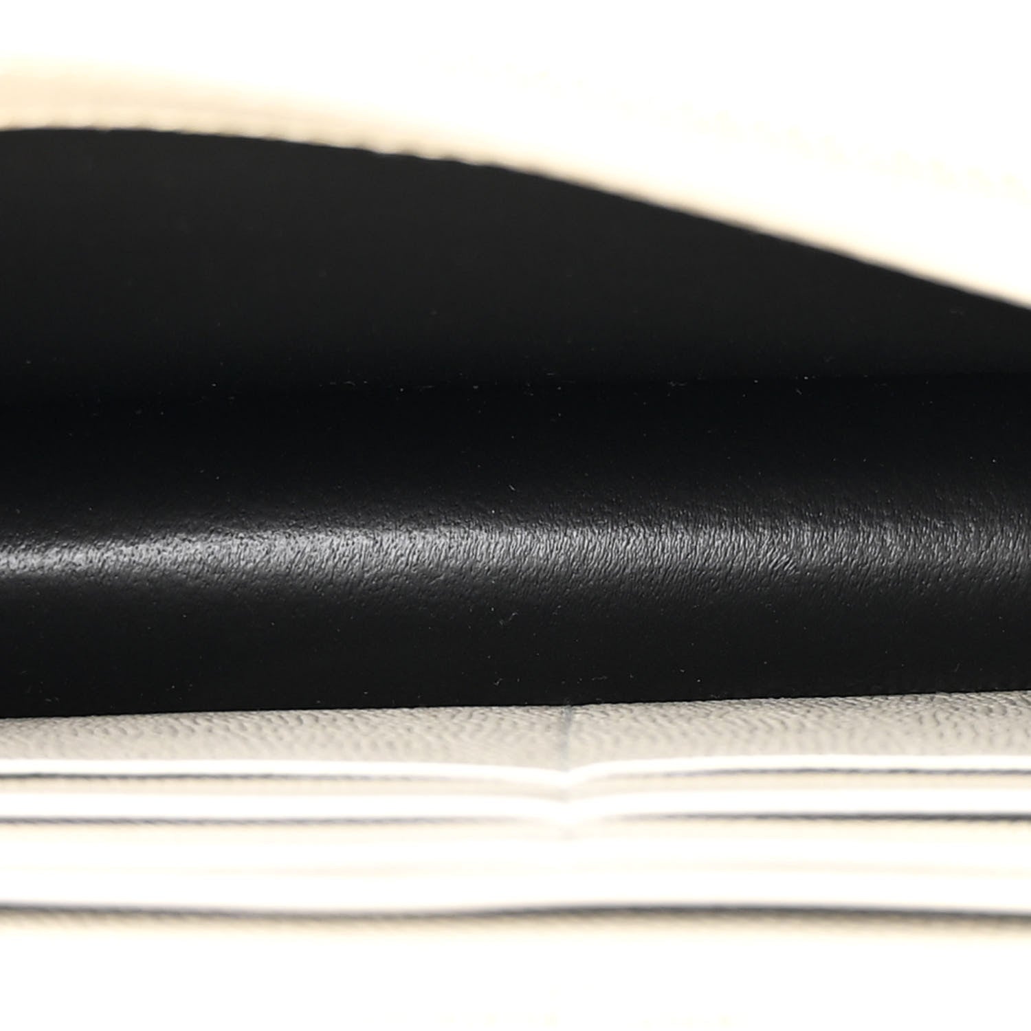 Saint Laurent Grain De Poudre Matelasse Chevron Monogram Envelope Chain Wallet Crema Soft 5 of 11