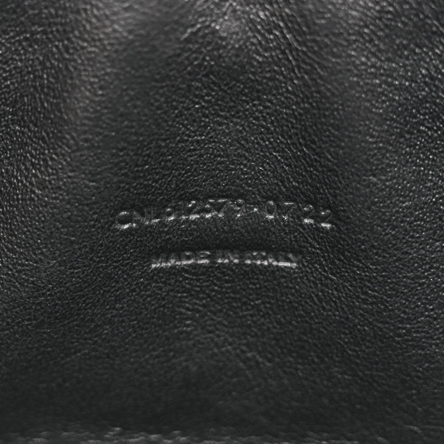 Saint Laurent Grain De Poudre Matelasse Monogram Mini Lou Camera Bag Black 7 of 12