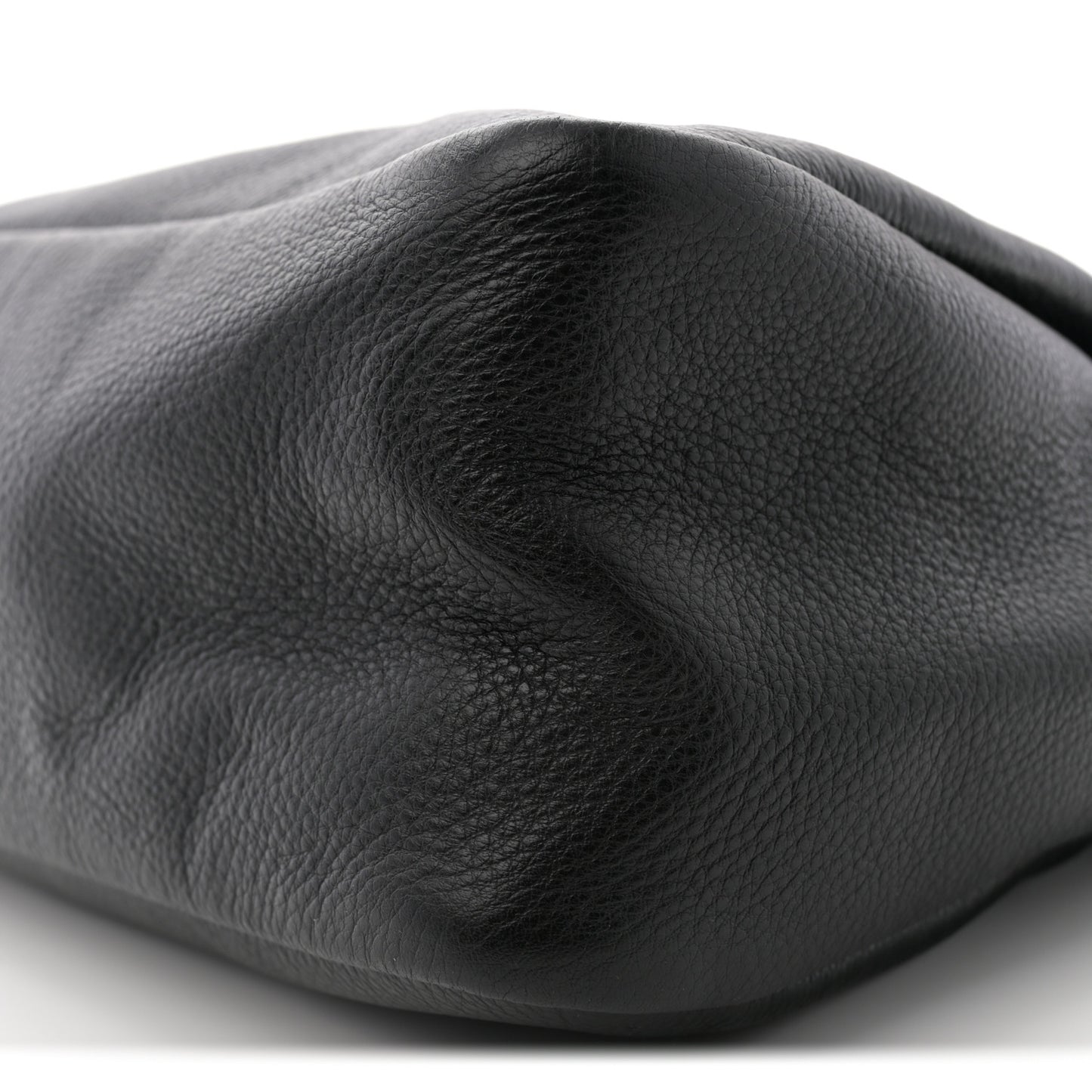 Vitello Daino Soft Medium Zippered Top Handle Bag Black