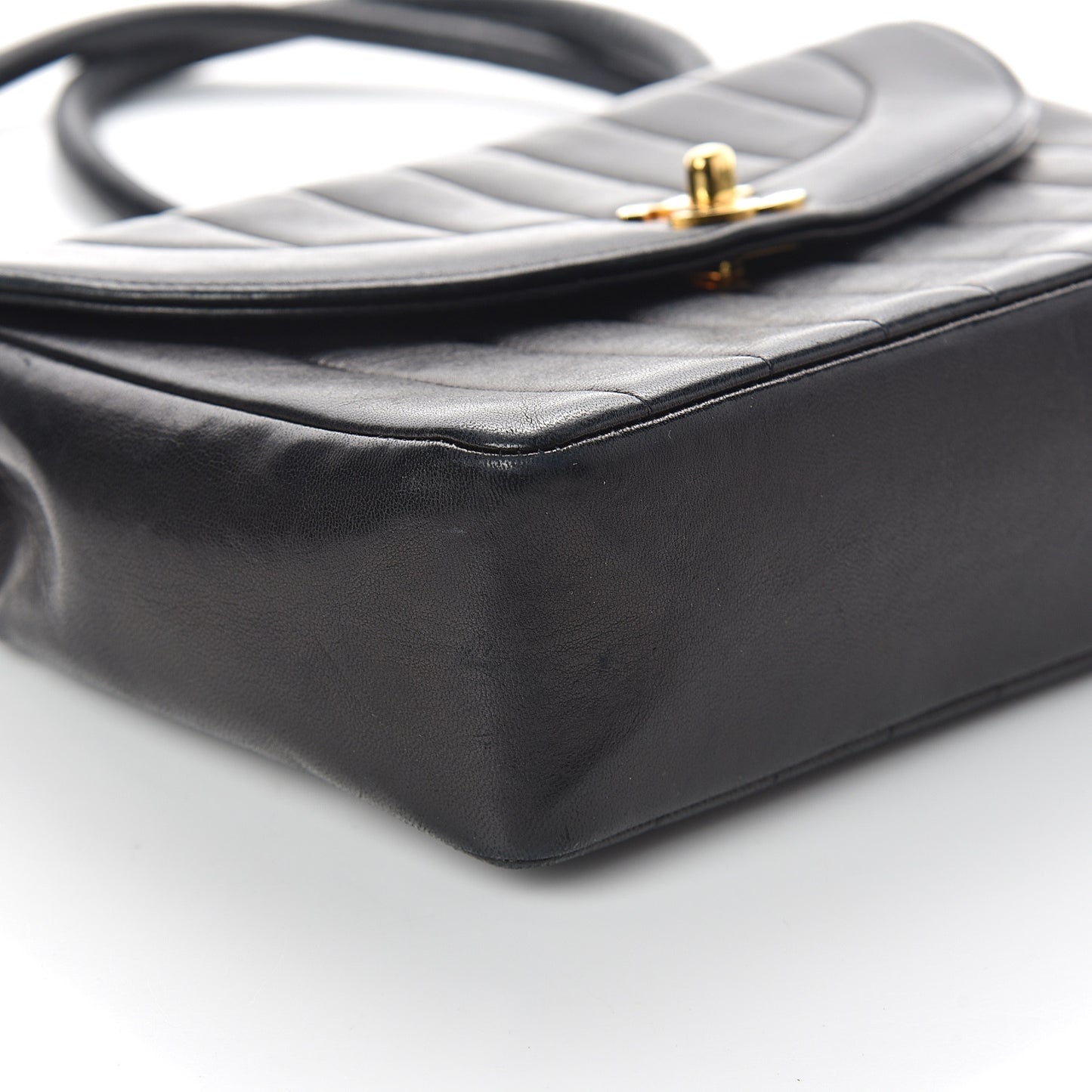 Lambskin Vertical Quilted CC Flap Shoulder Bag Black