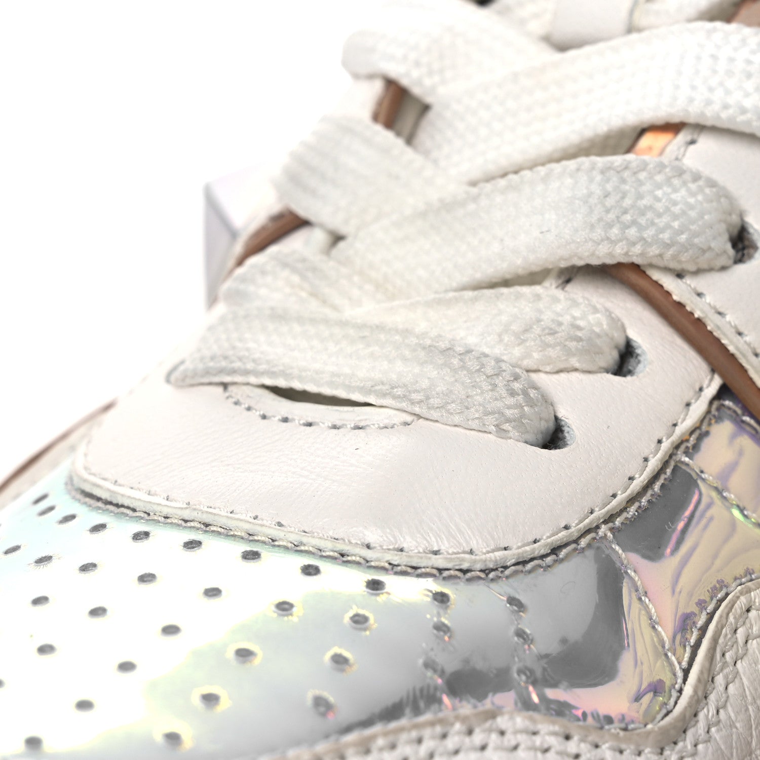 Valentino Garavani Nappa Metallic One Stud Low Top Sneakers 37 White 12 of 14