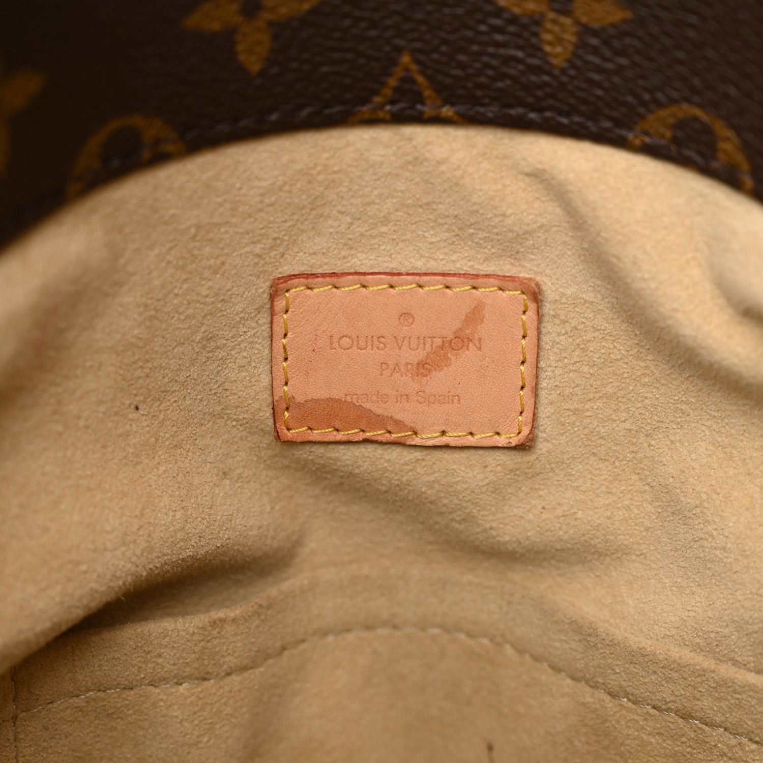 Louis Vuitton Monogram Artsy MM 6 of 13