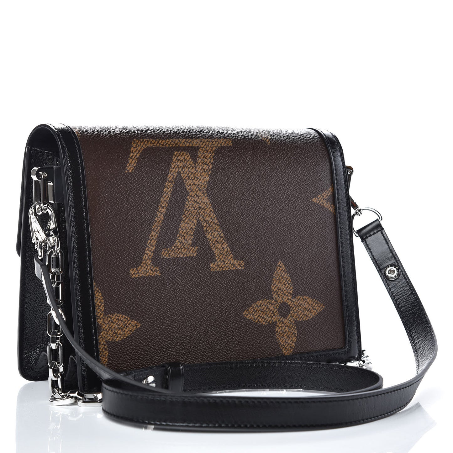 Reverse Monogram Giant Dauphine MM