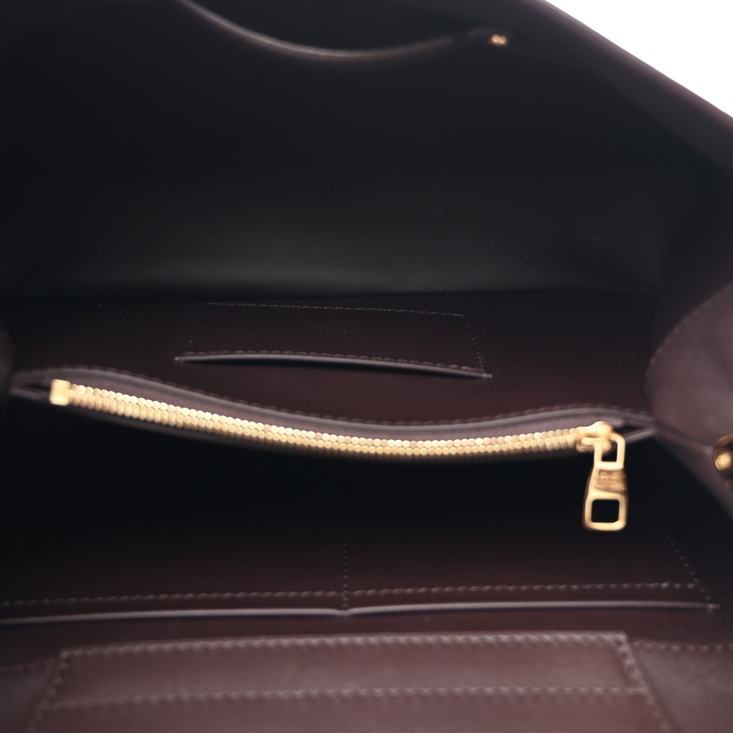 Louis Vuitton Smooth Calfskin Capucines MM Souple Chocolate 5 of 11