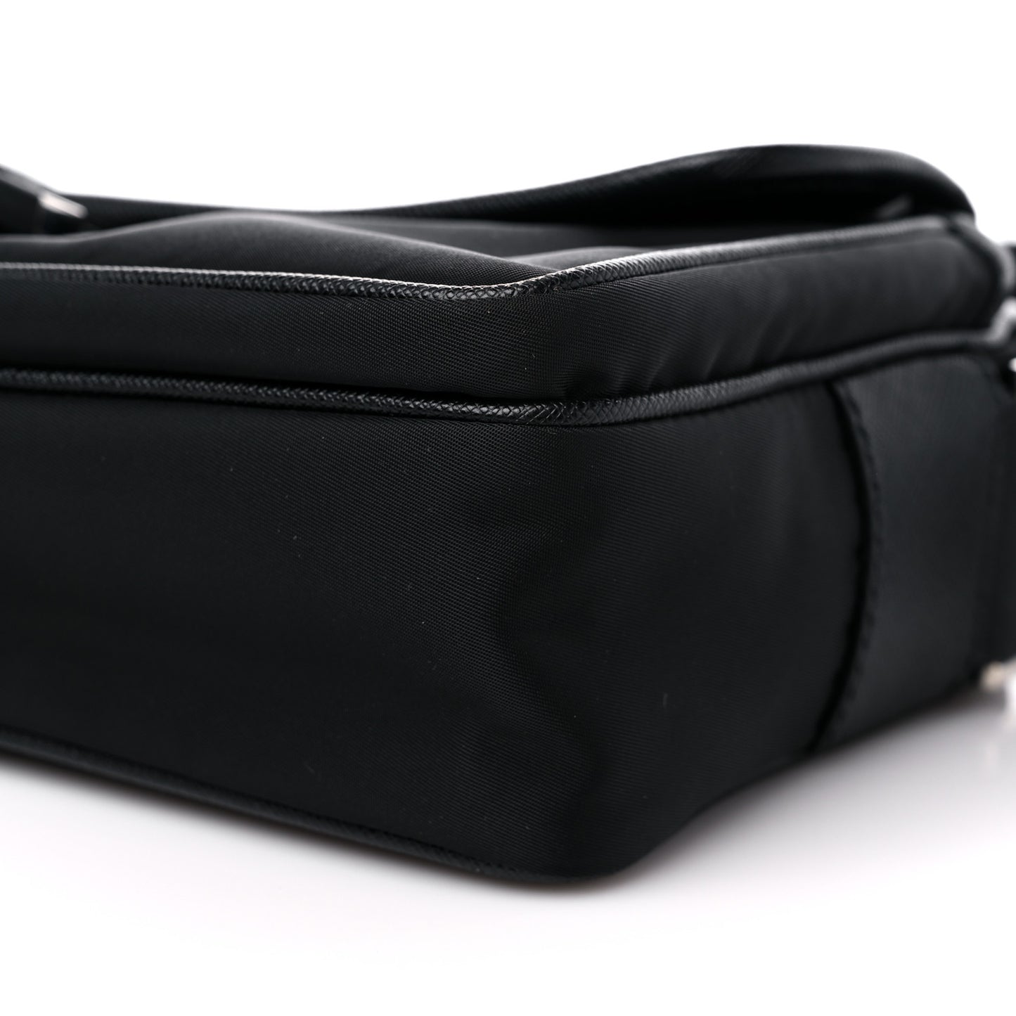 Tessuto Nylon Saffiano Single Snap Buckle Messenger Flap Bag Black