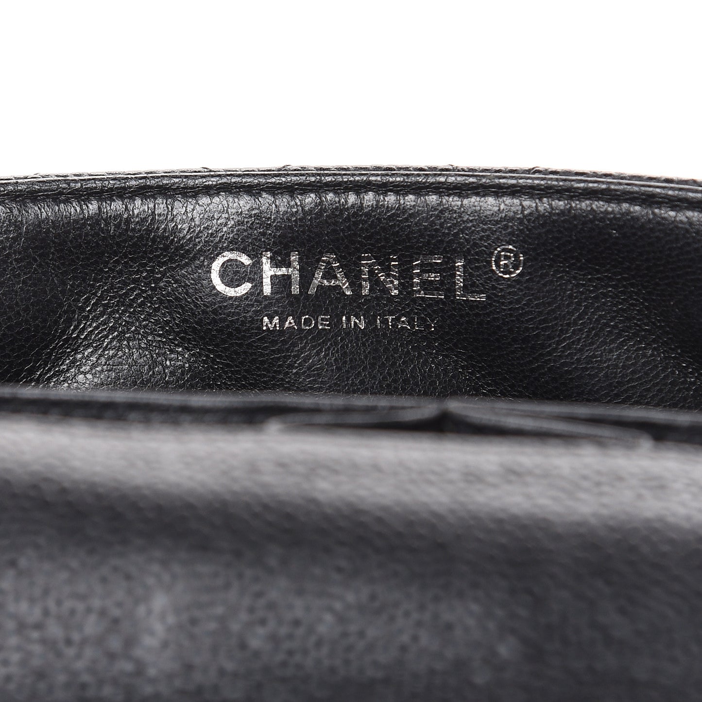 Caviar Quilted East West Flap Black