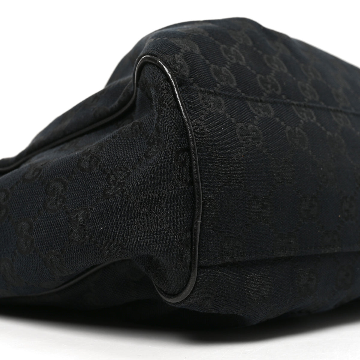 Monogram Medium Sukey Black