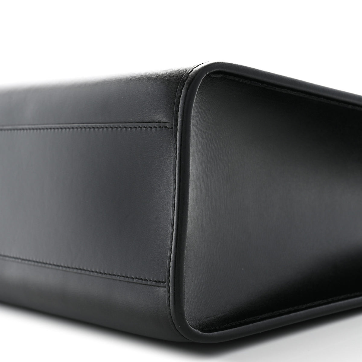 Smooth Calfskin Maillon Cabas Tote Black