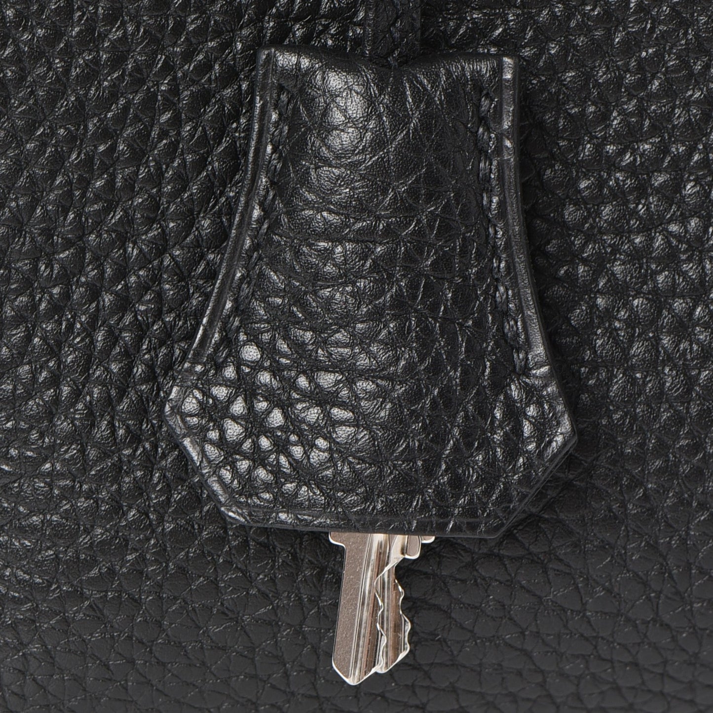 Togo Kelly Retourne 40 Black