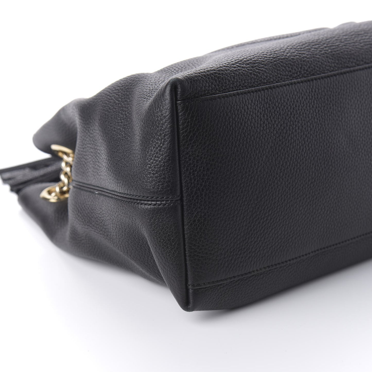Pebbled Calfskin Medium Soho Chain Shoulder Bag Black