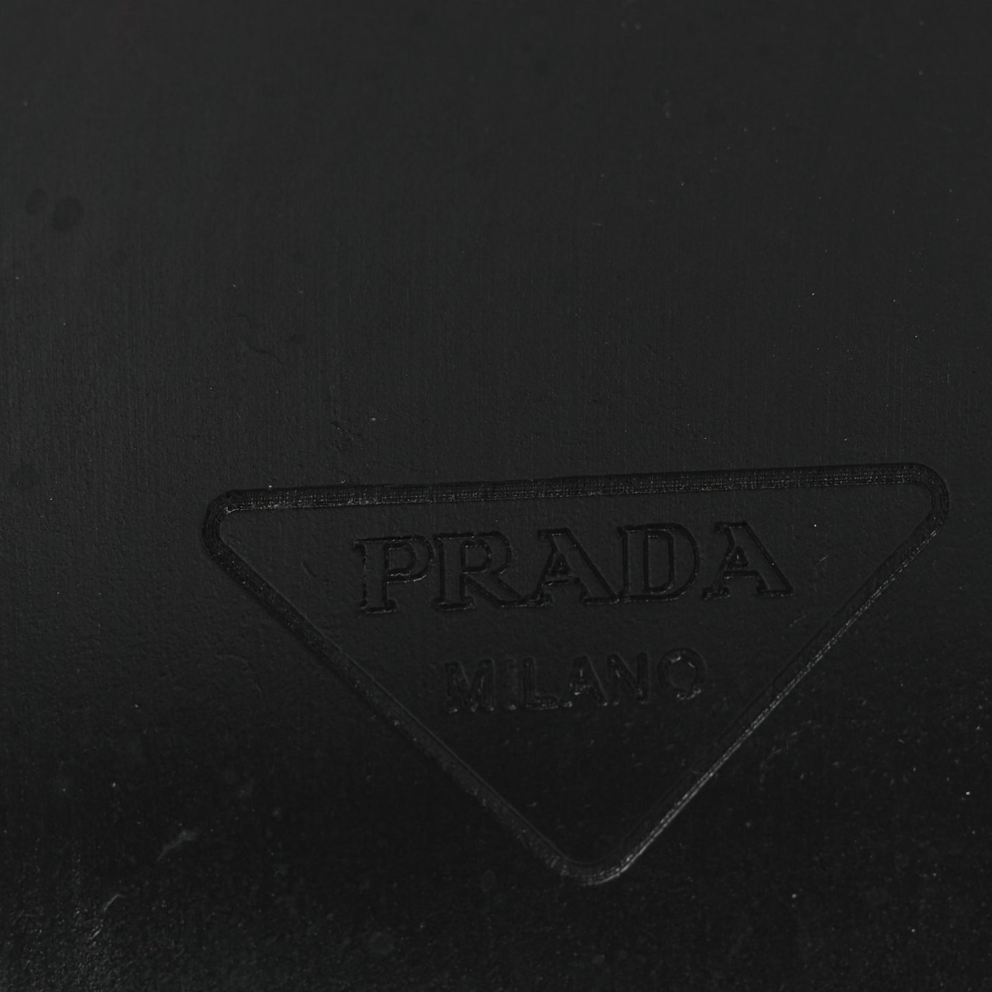 Natural Calfskin Metal Triangle Logo 45mm Clogs 38 Black