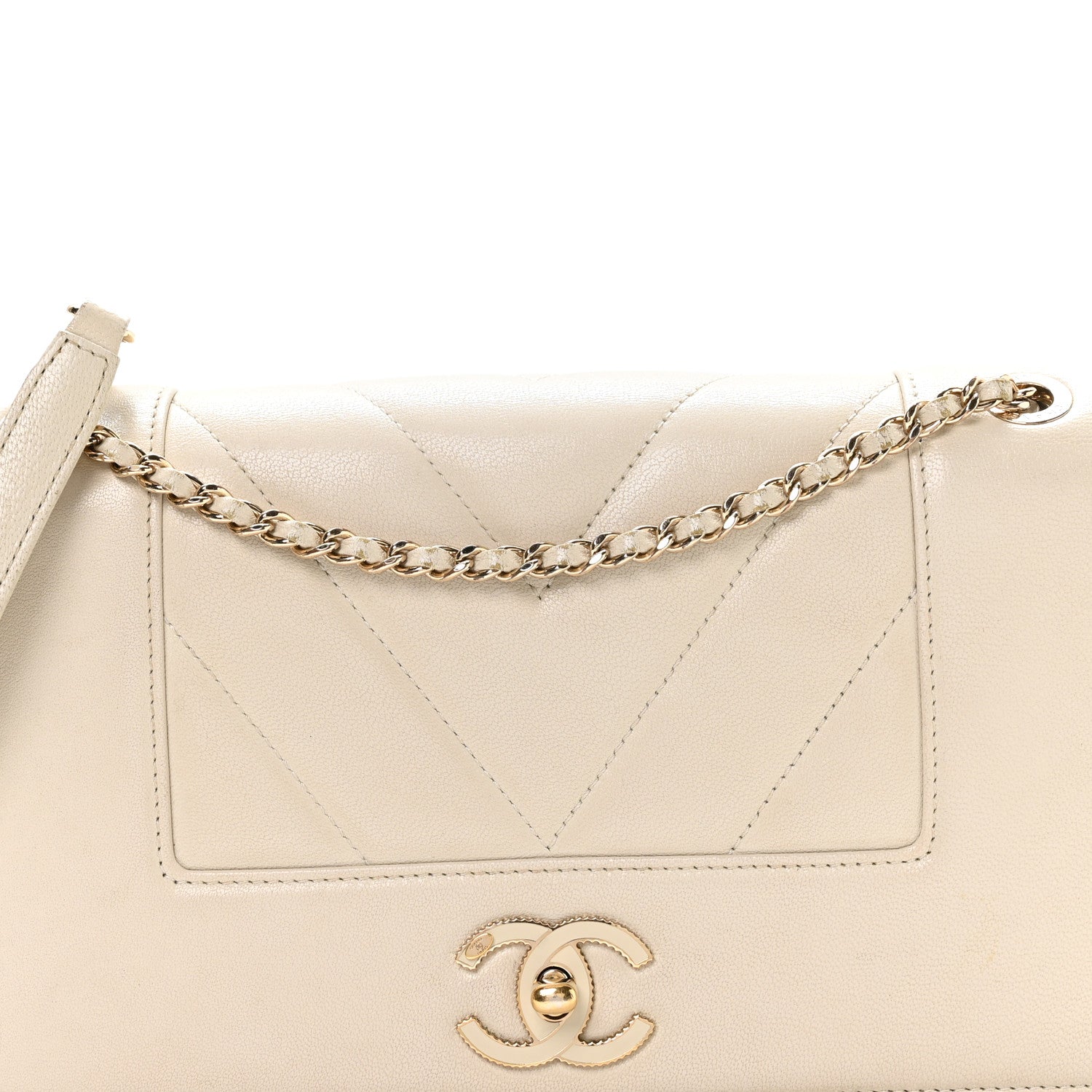 Chanel Sheepskin Chevron Quilted Medium Vintage Mademoiselle Flap White 7 of 9