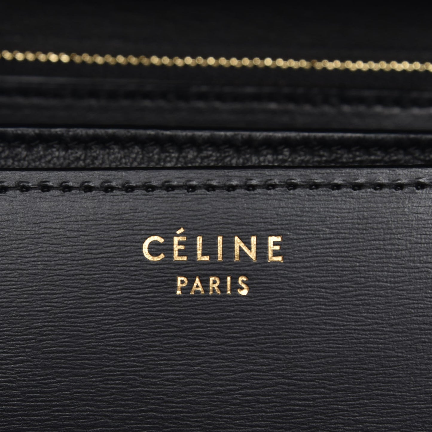 Box Calfskin Medium Classic Box Flap Bag Black