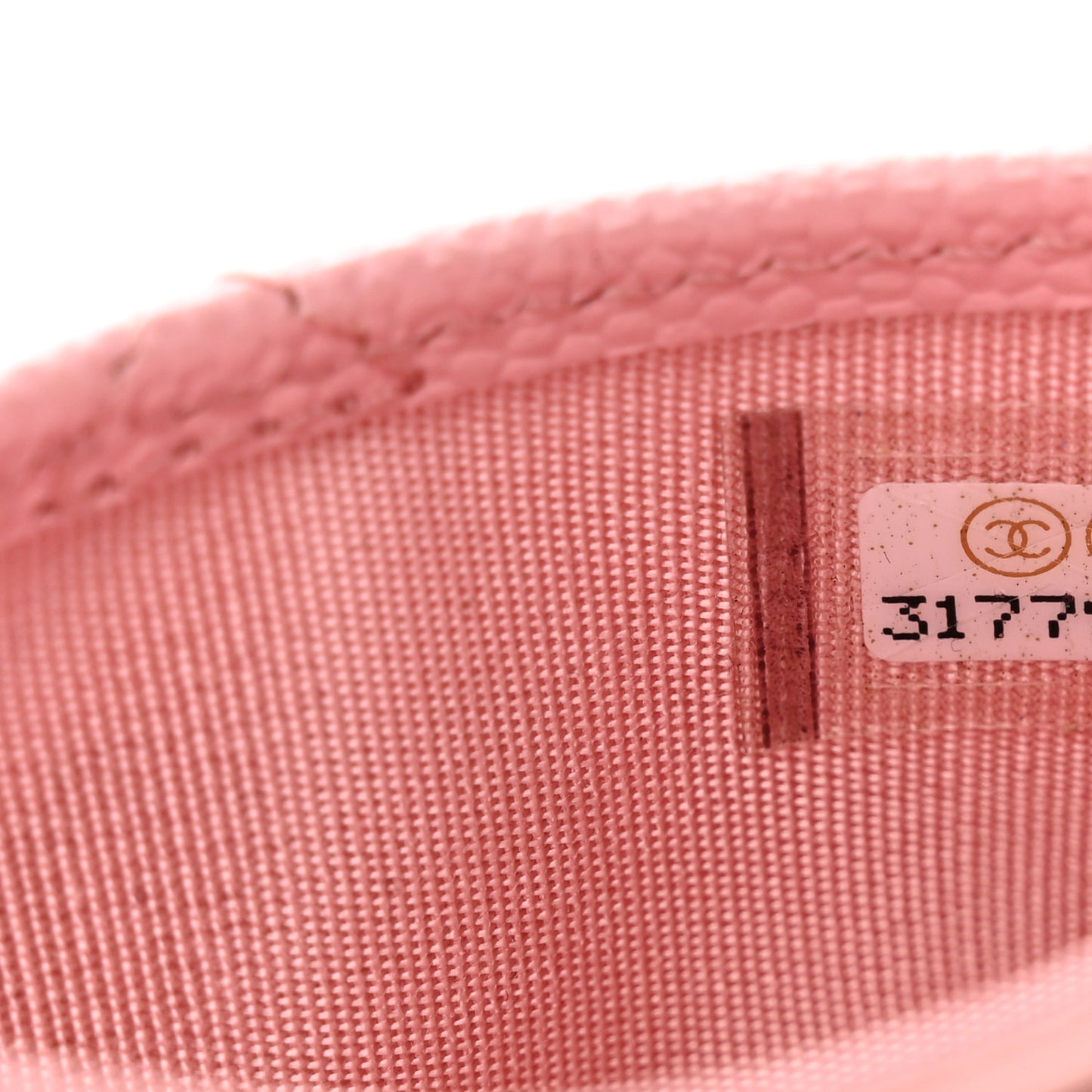 Caviar Quilted Card Holder Light Pink