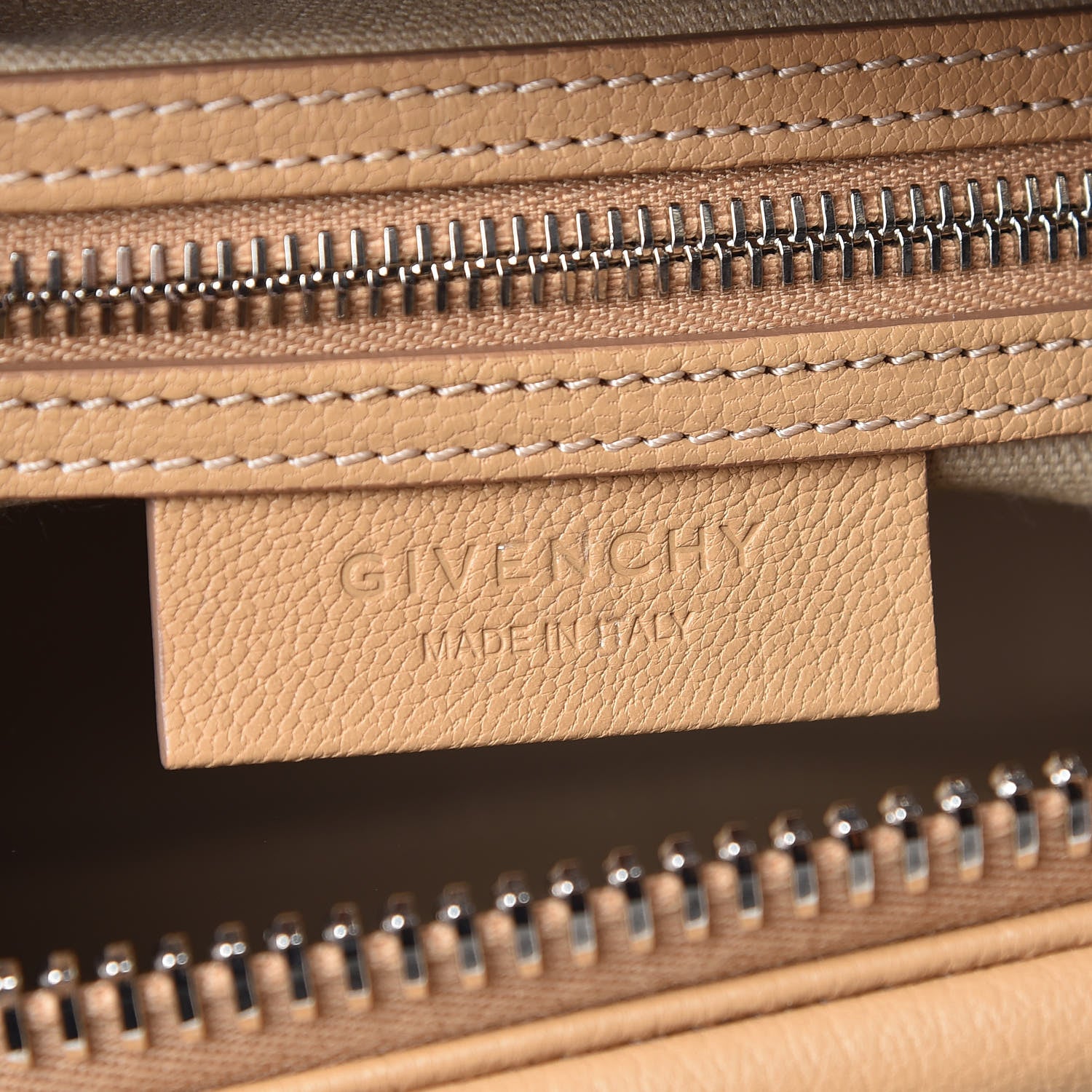 Givenchy Sugar Goatskin Small Antigona Light Beige 6 of 18