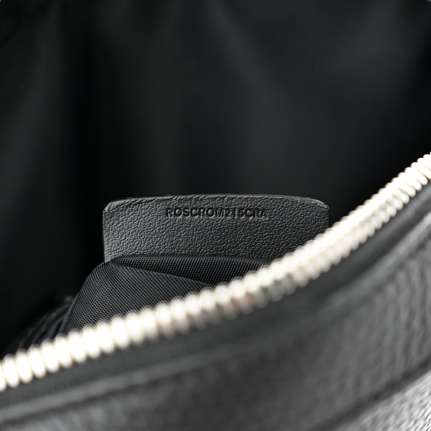 Pebbled Calfskin Logo Embossed Thornton Messenger Bag Black