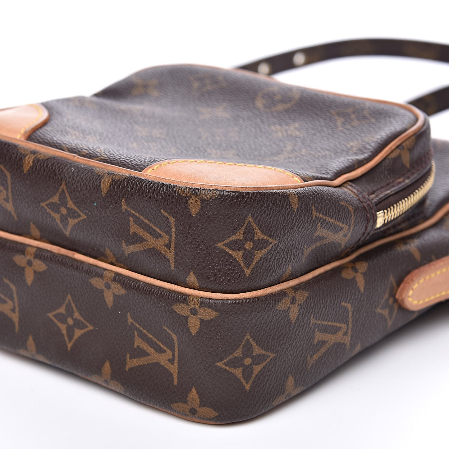 Monogram Amazone