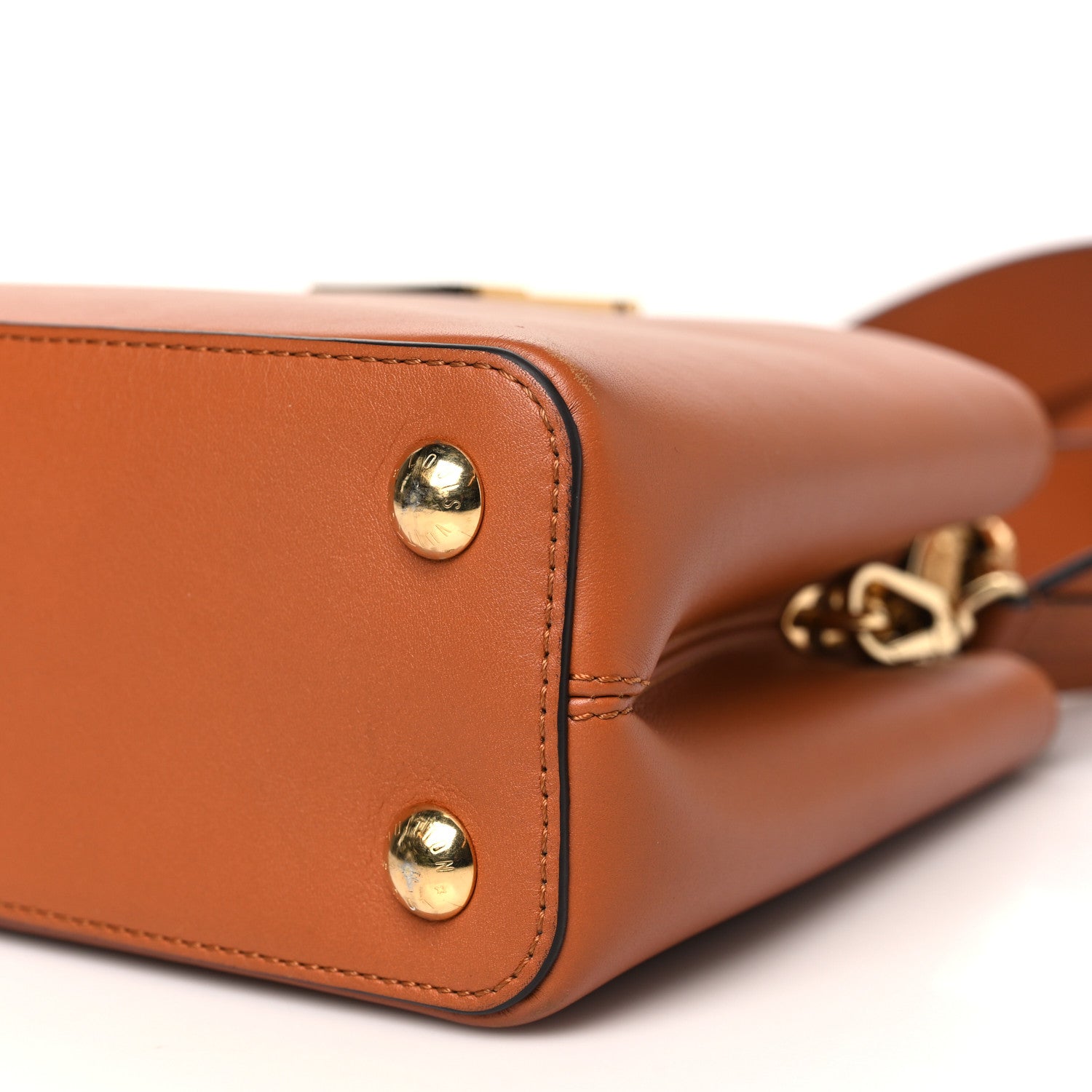 Louis Vuitton Calfskin Bolsa Capucines BB Caramel 9 of 9