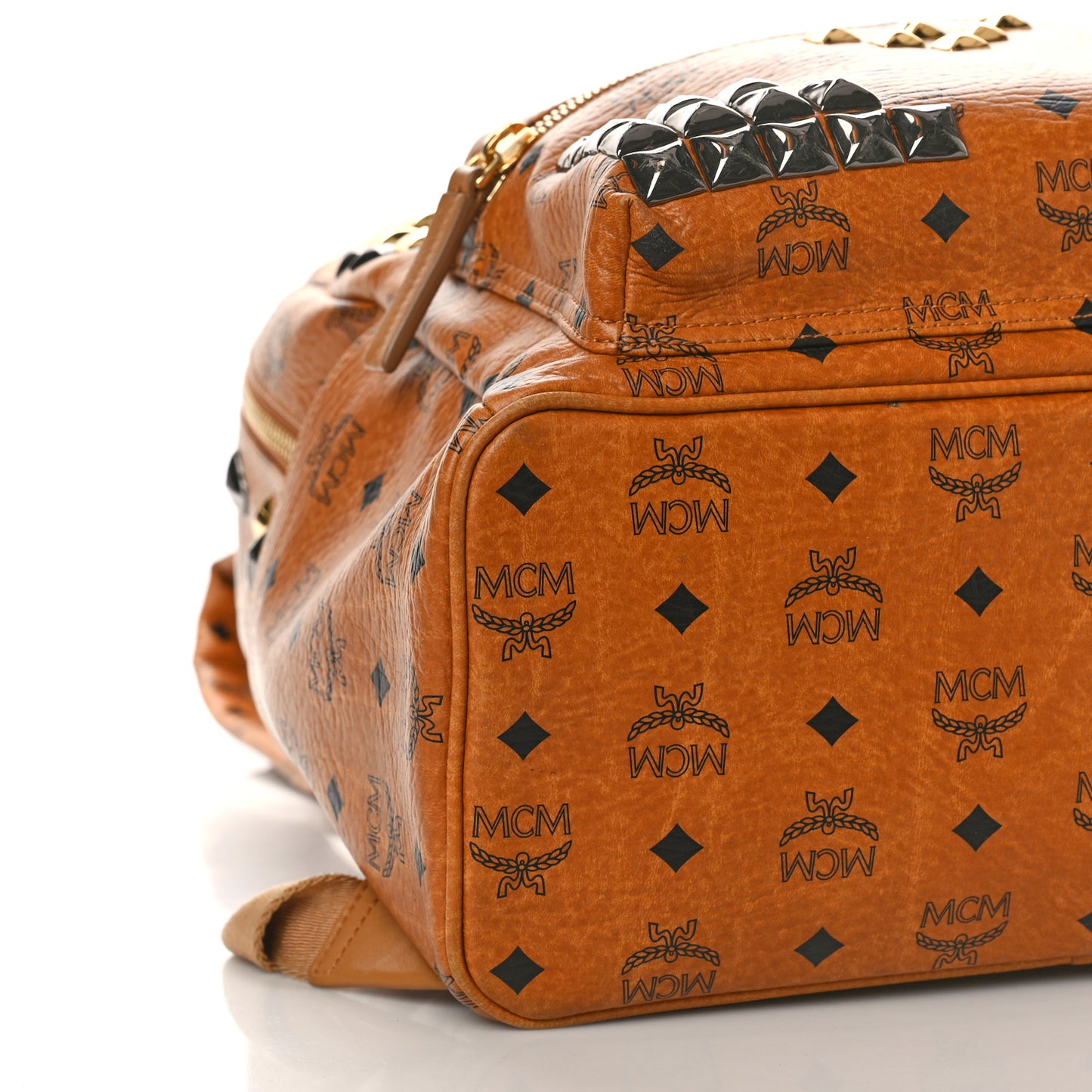 Visetos Studded Medium Stark M Backpack Cognac