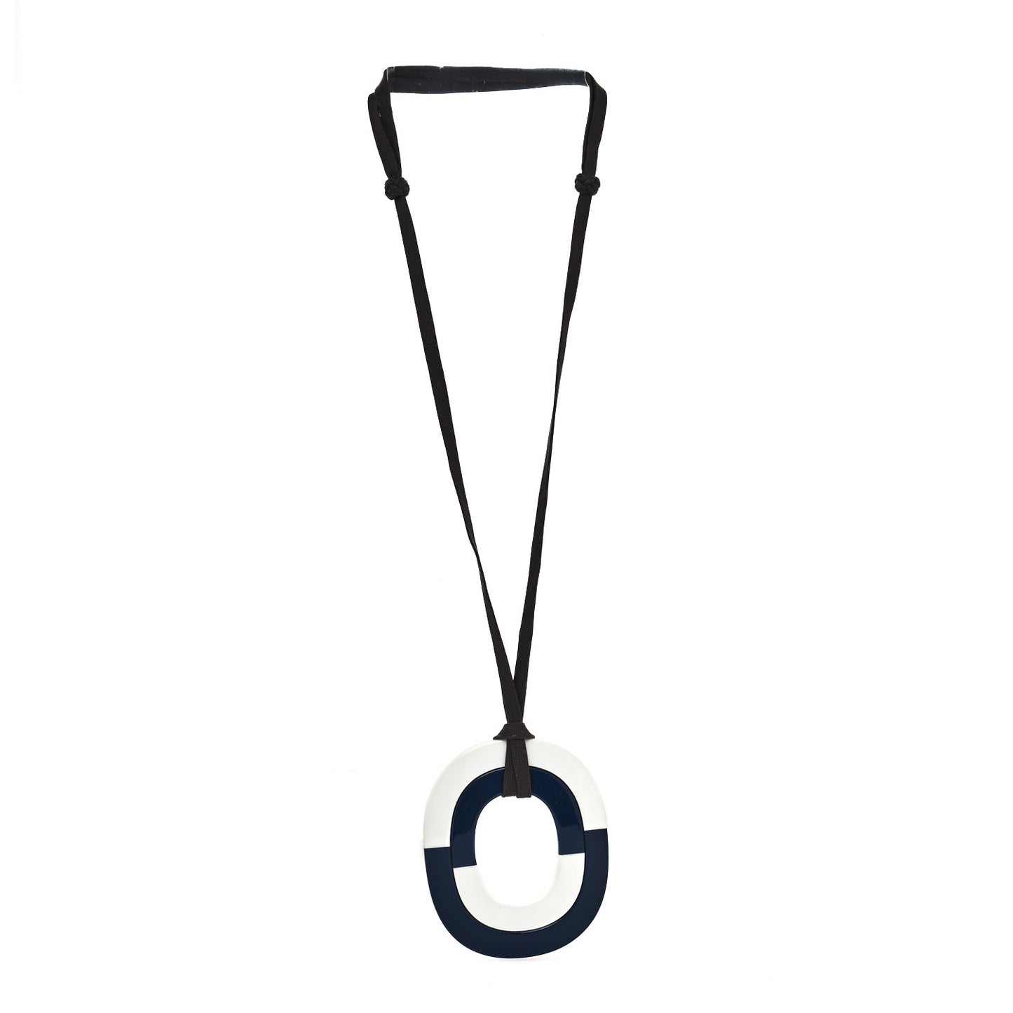 Buffalo Horn Isthme Pendant Necklace