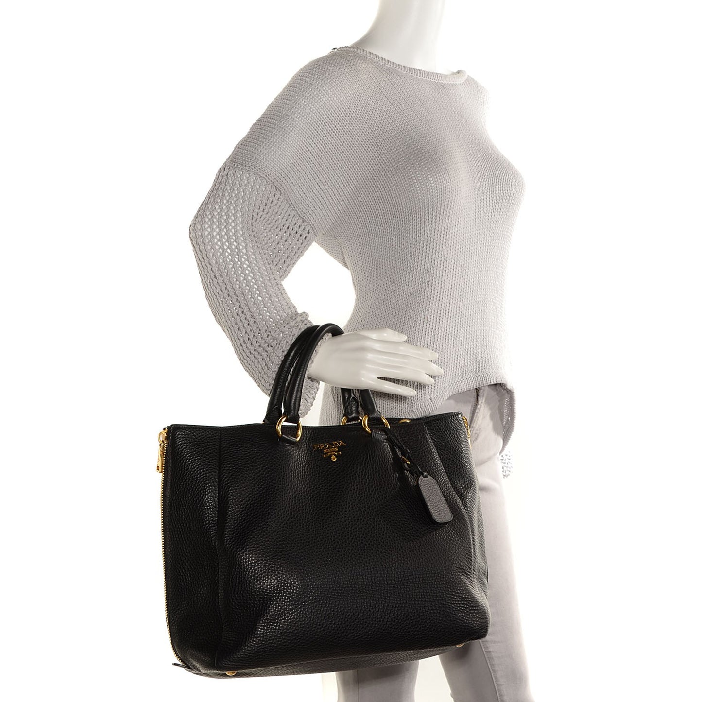 Vitello Daino Expandable Zip Tote Nero Black