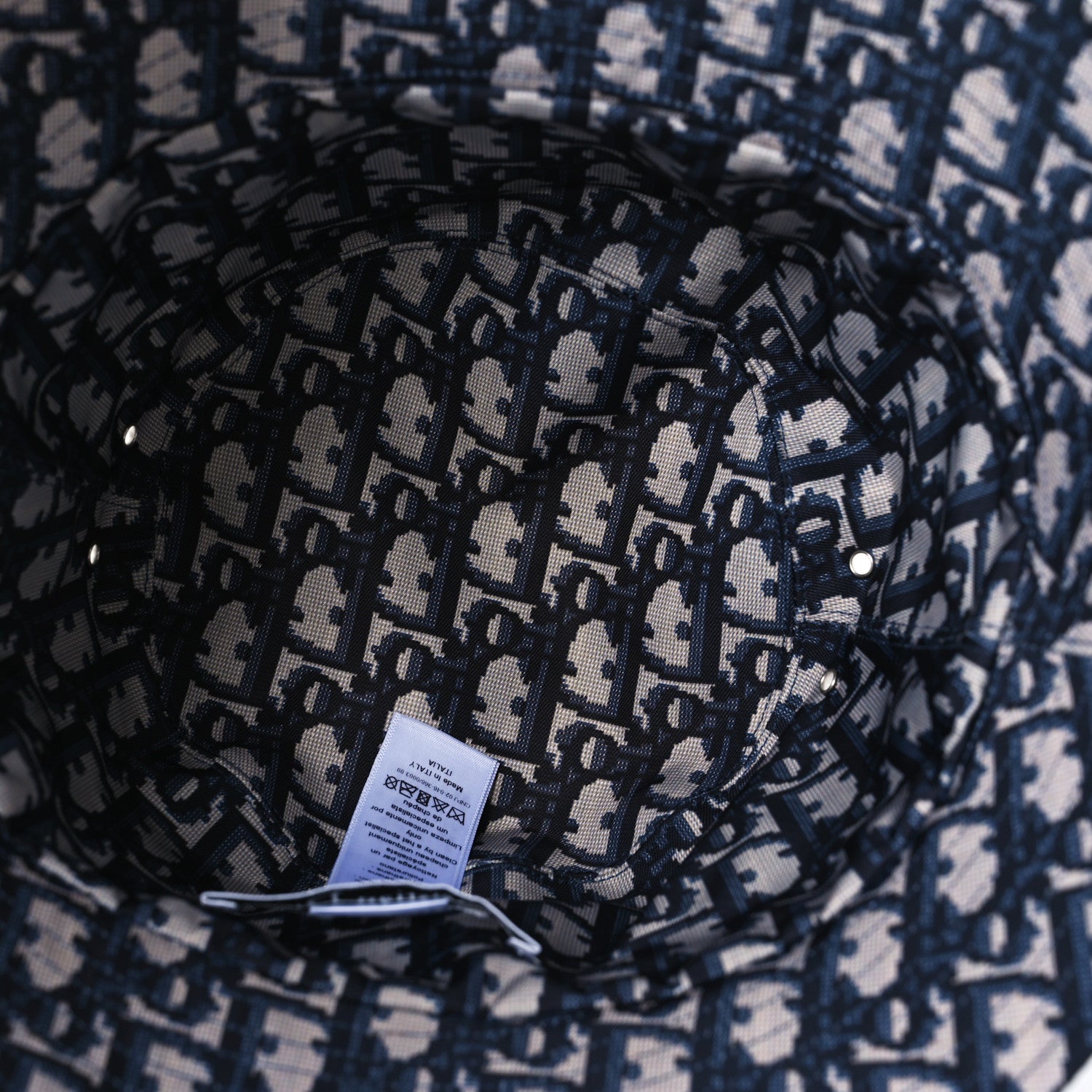 Christian Dior Oblique Reversible Teddy-D Brim Bucket Hat 59 Blue 12 of 14
