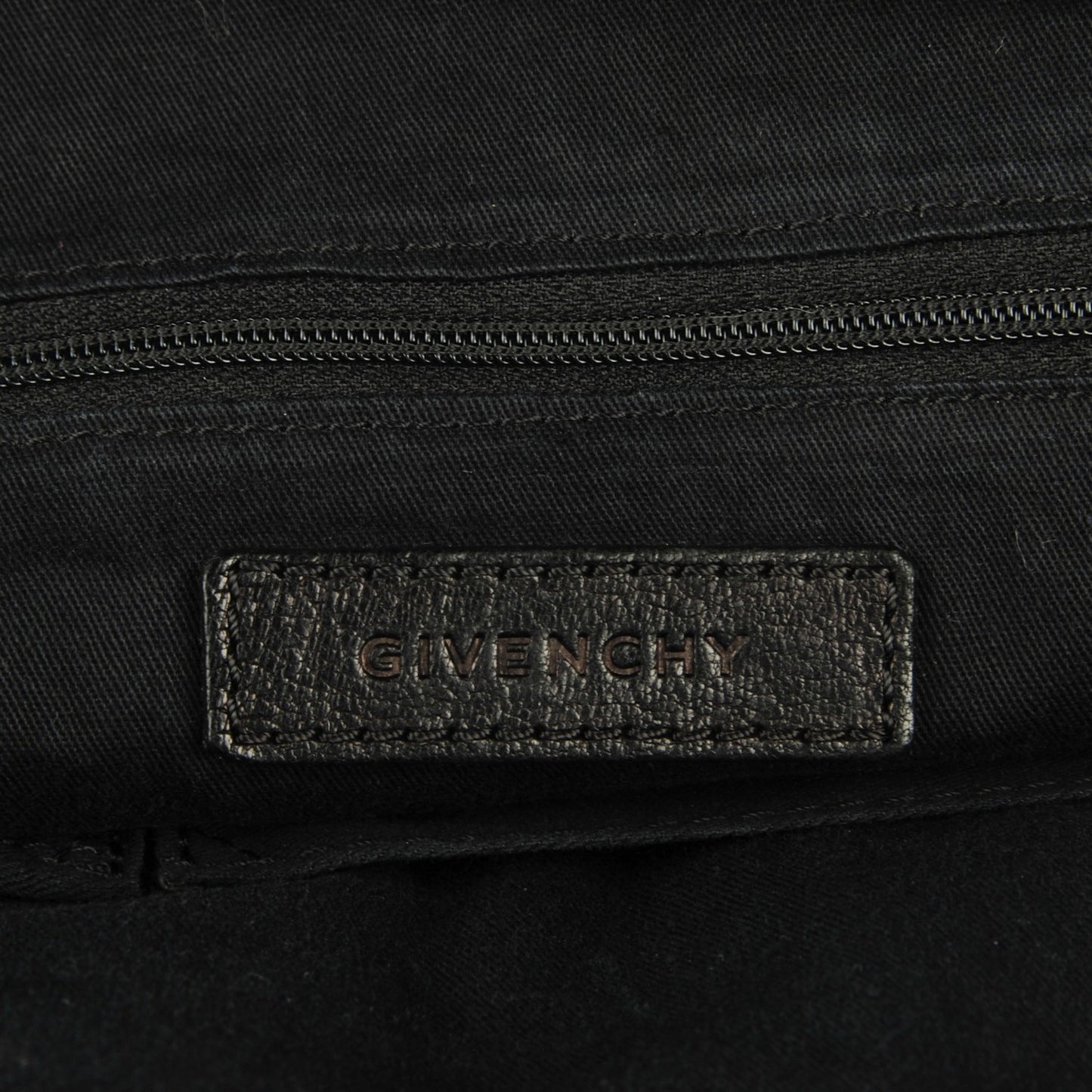 Grained Calfskin Large Nightingale Black