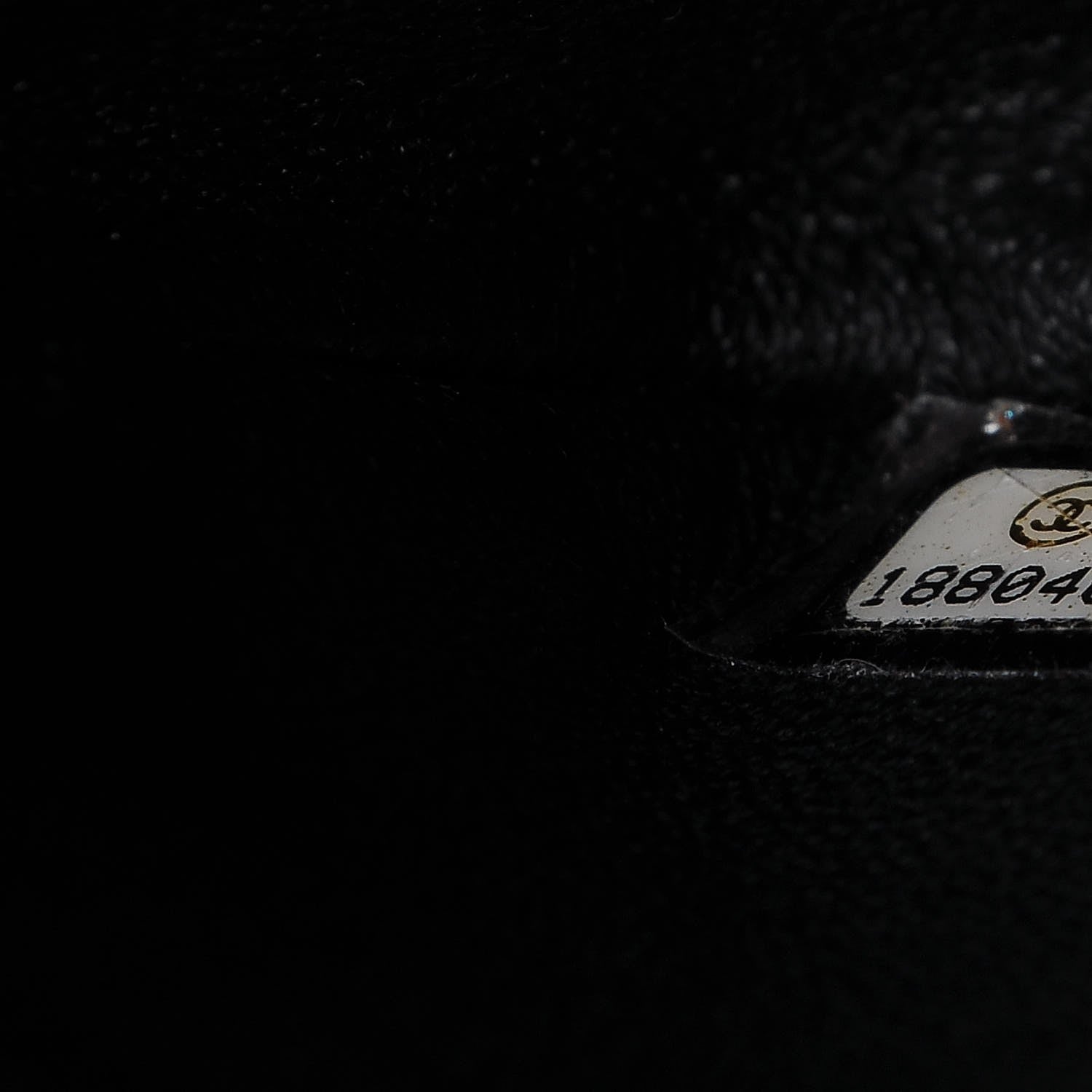 Chanel Caviar 2.55 Reissue 226 Flap Black 8 of 8