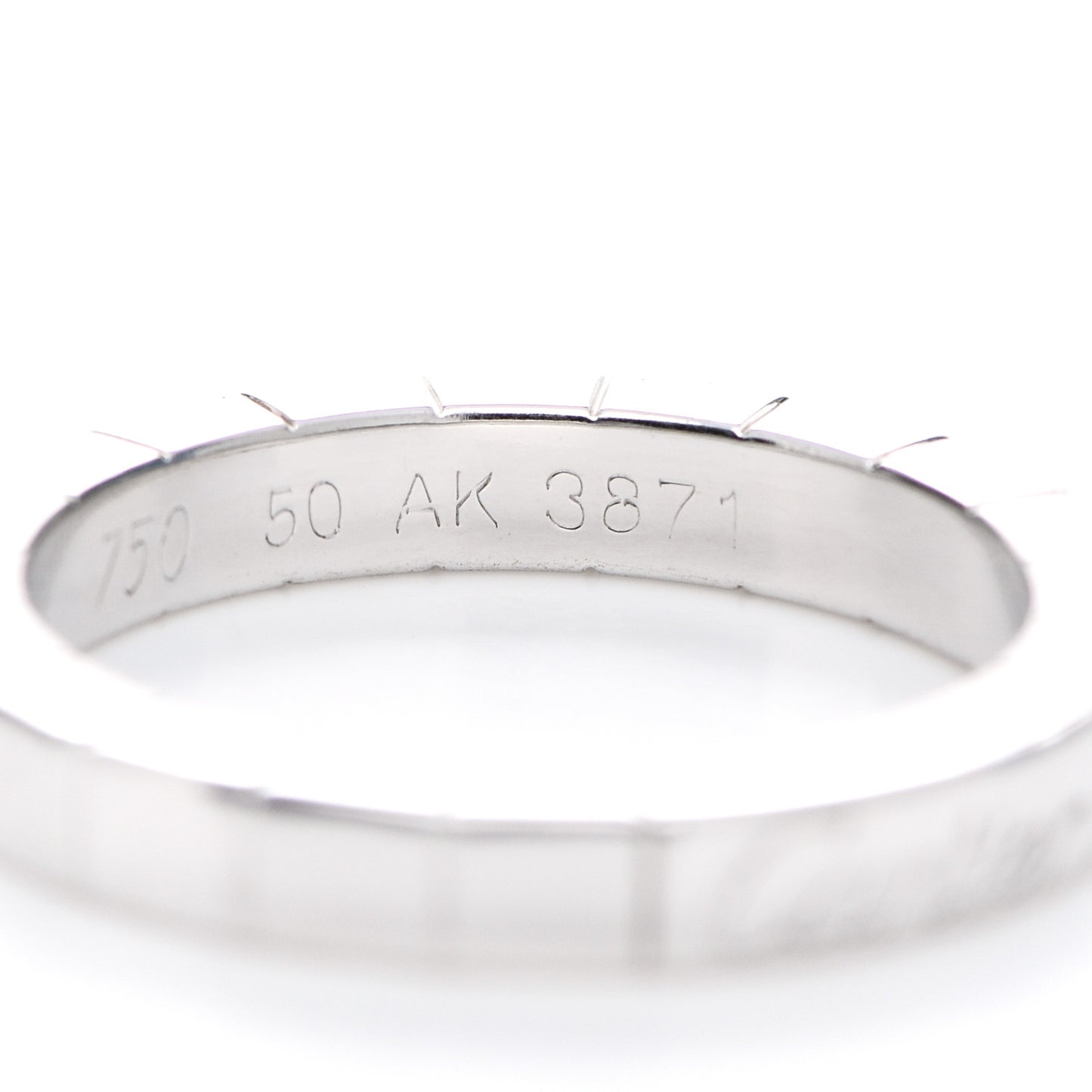 18K White Gold Lanieres Ring 50 5.25