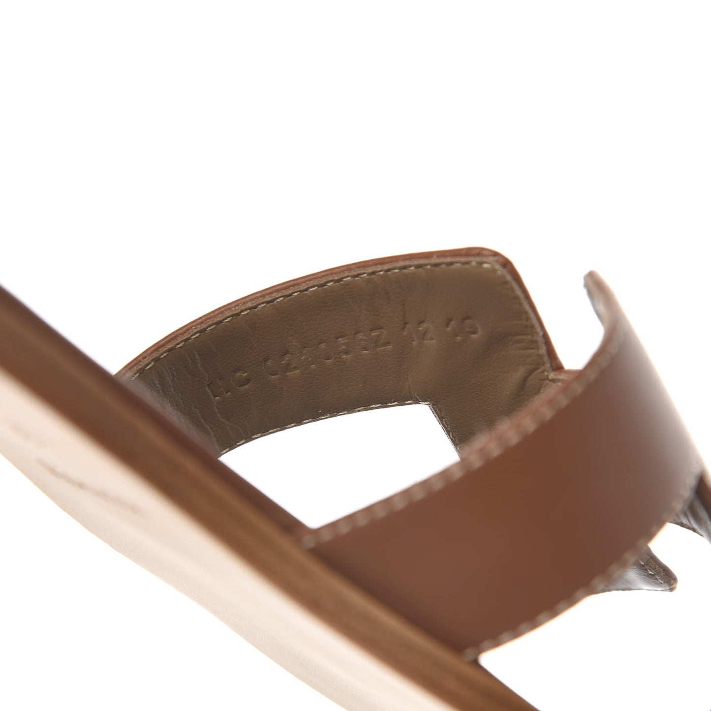 Box Calfskin Oran Sandals 38 Gold