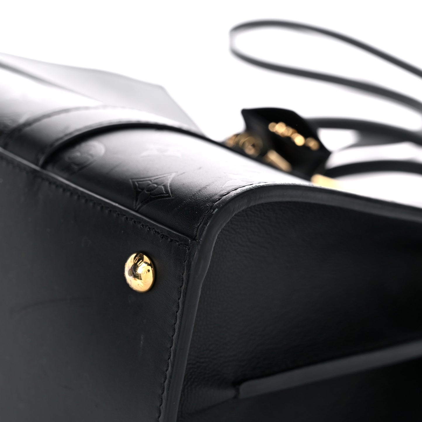 Monogram Cuir Plume Very Tote MM Black