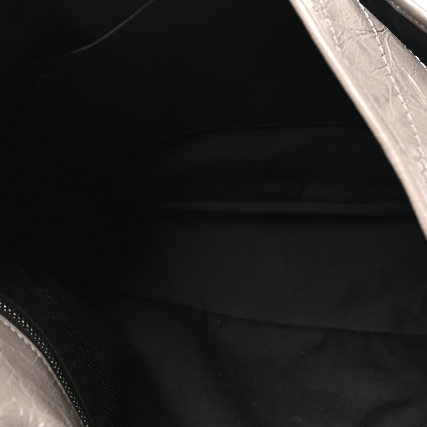 Saint Laurent Crinkled Calfskin Matelasse Monogram Large Niki Chain Satchel Fog 5 of 10