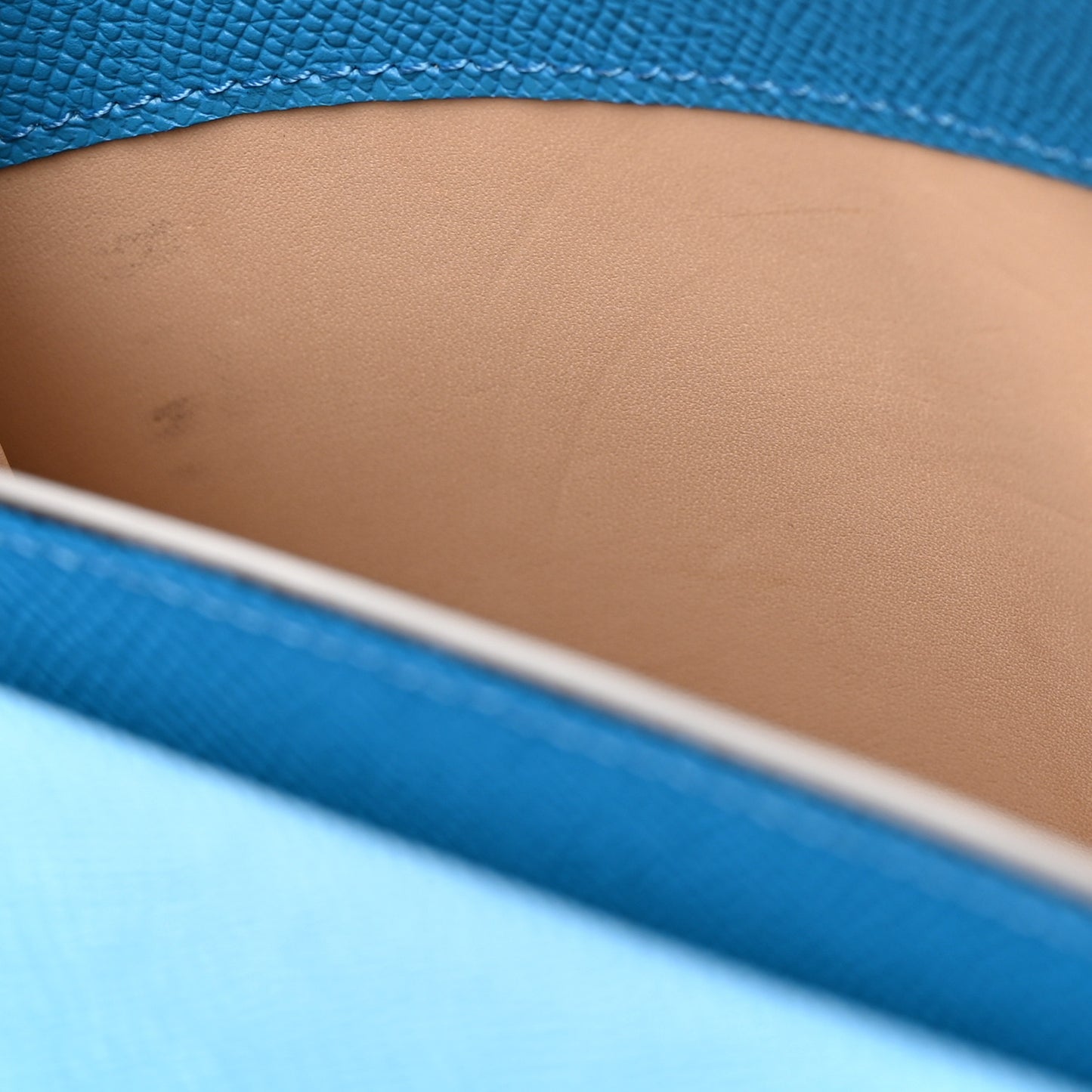 Carat Calfskin Rejane PM Sky Blue