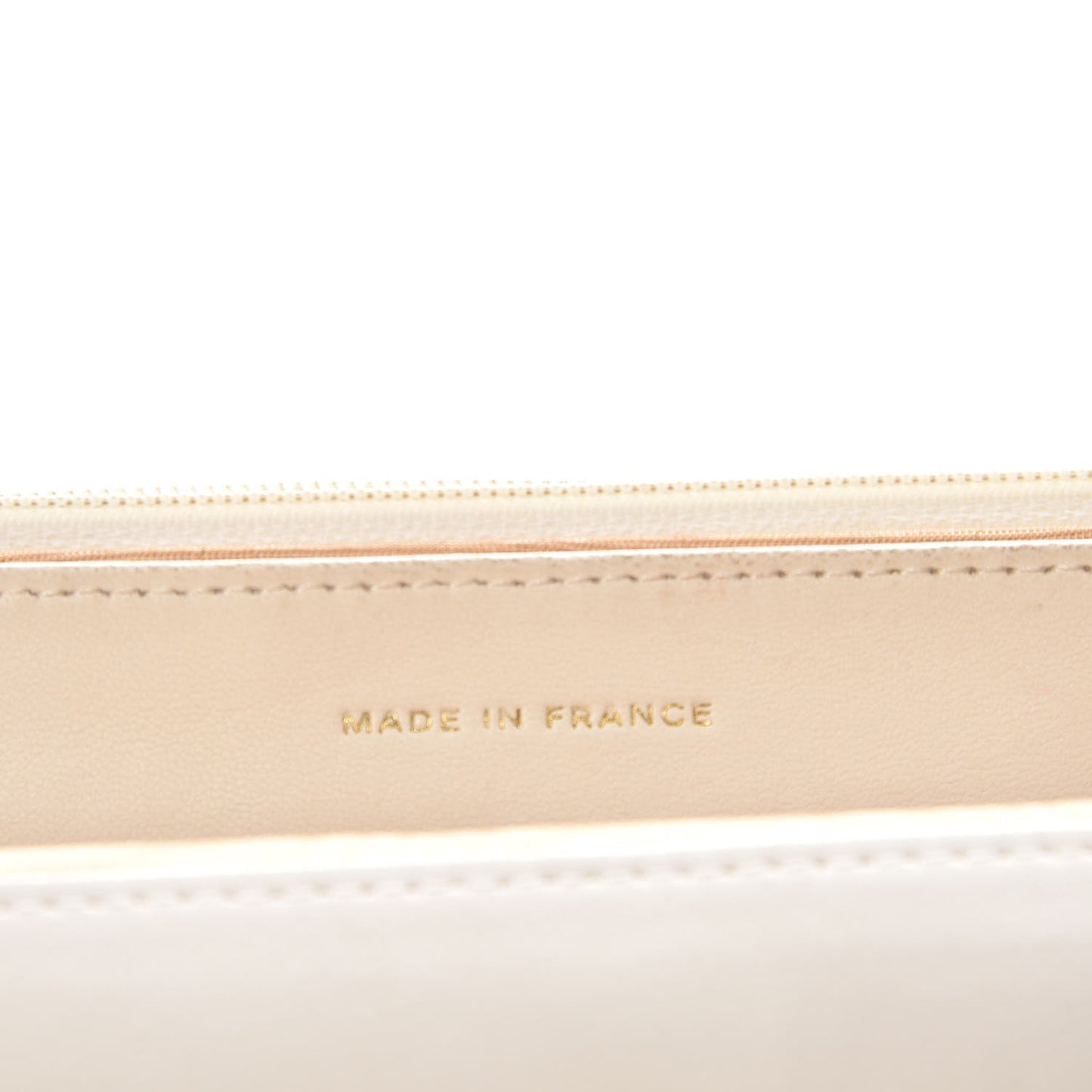 Caviar Timeless CC Wallet on Chain WOC White