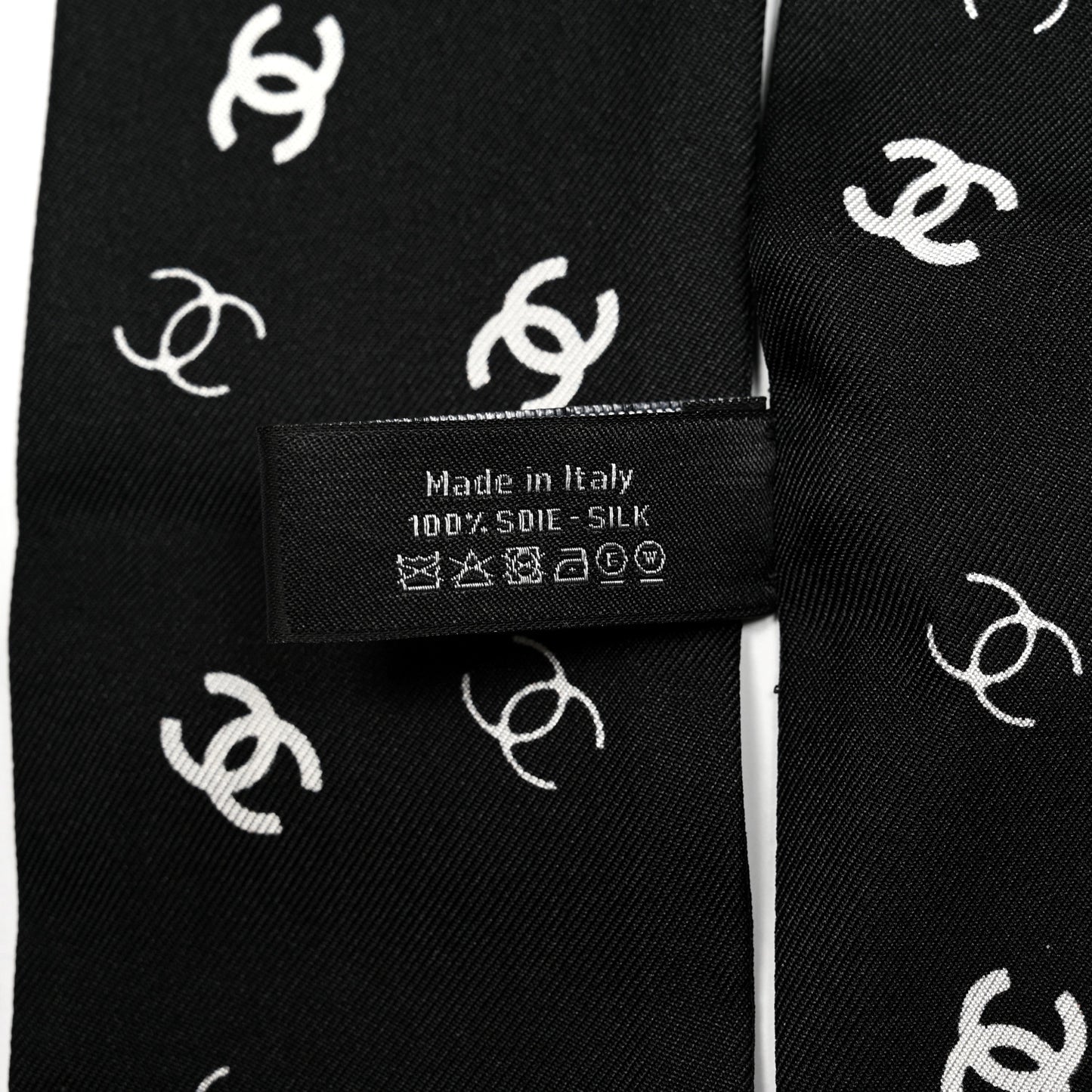 Silk Logo Slim Bandeau Scarf Black White