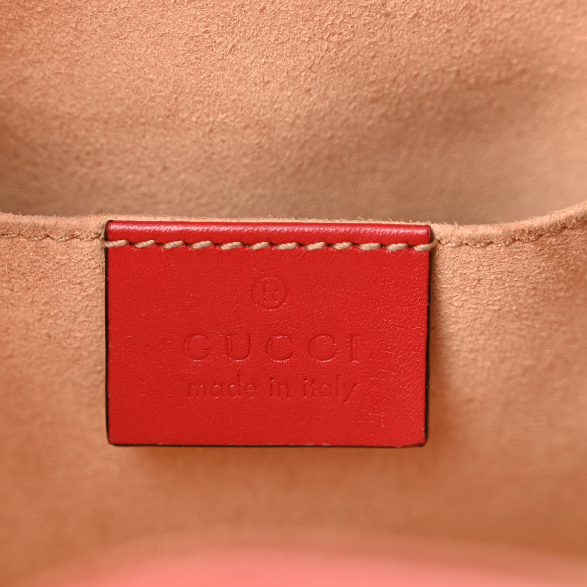 Calfskin Matelasse Sylvie Web GG Marmont Bucket Bag Hibiscus Red
