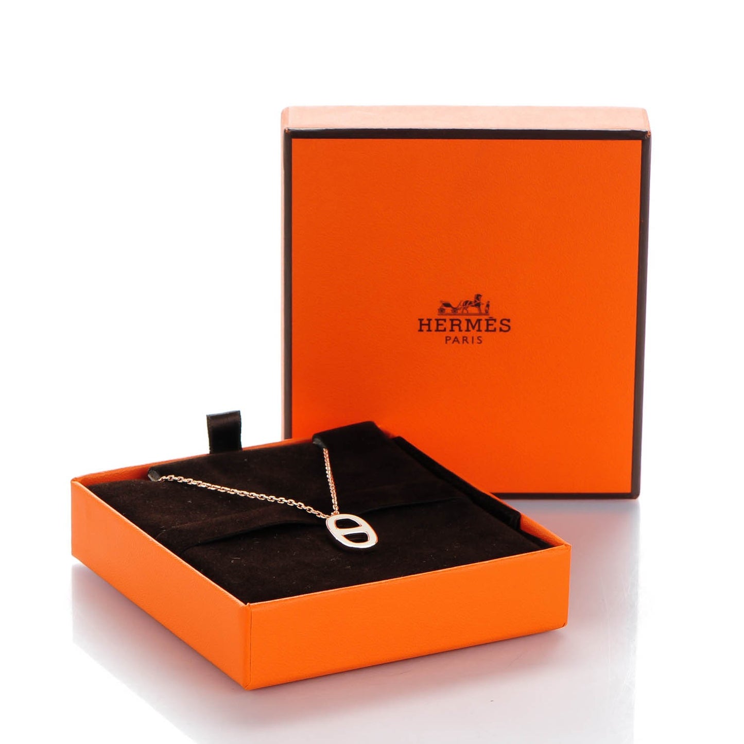 Laquered Iliade Pendant Necklace Ecru