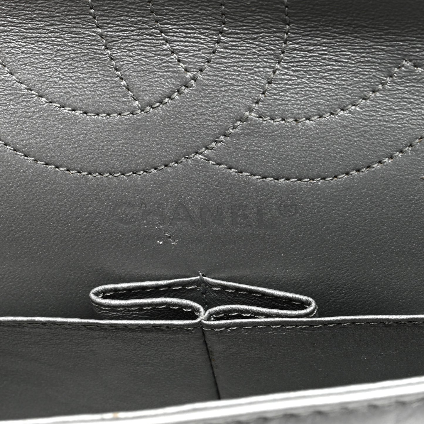 Metallic Aged Calfskin Quilted 2.55 Reissue 226 Flap Silver