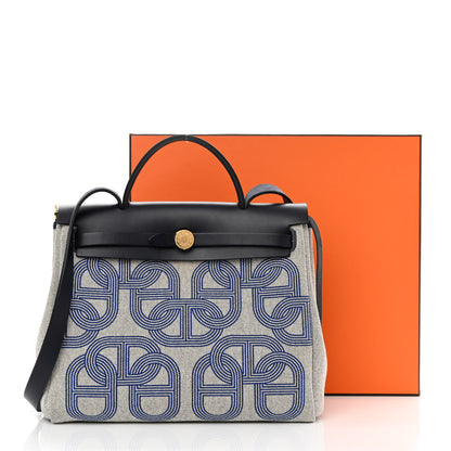 Hermes H Plume Canvas Vache Hunter Circuit 24 Herbag Zip Retourne 31 Bleu Royal Bleu Indigo Ecru 11 of 11