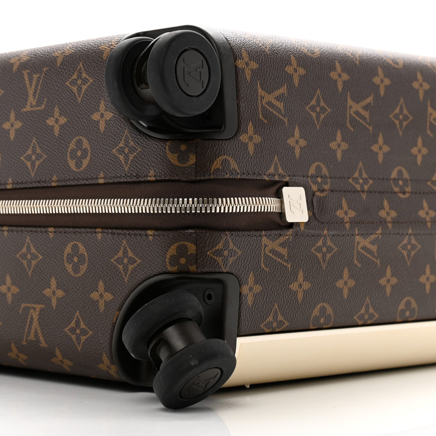 Monogram Horizon 50