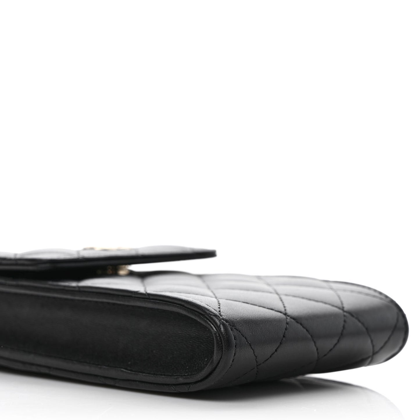 Lambskin Quilted Pearl Phone Holder With Chain Black