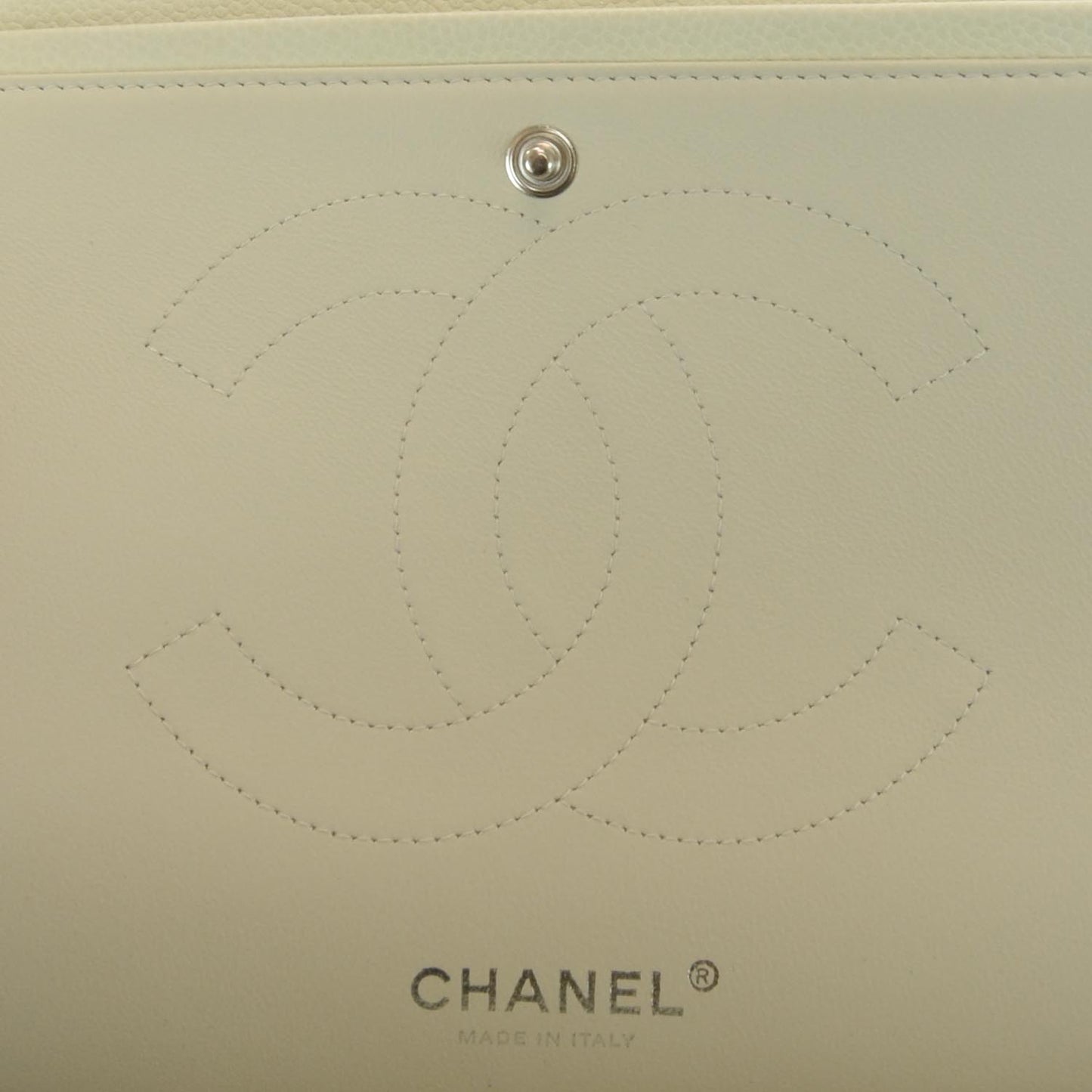 Caviar Jumbo Double Flap Blanc Fonce