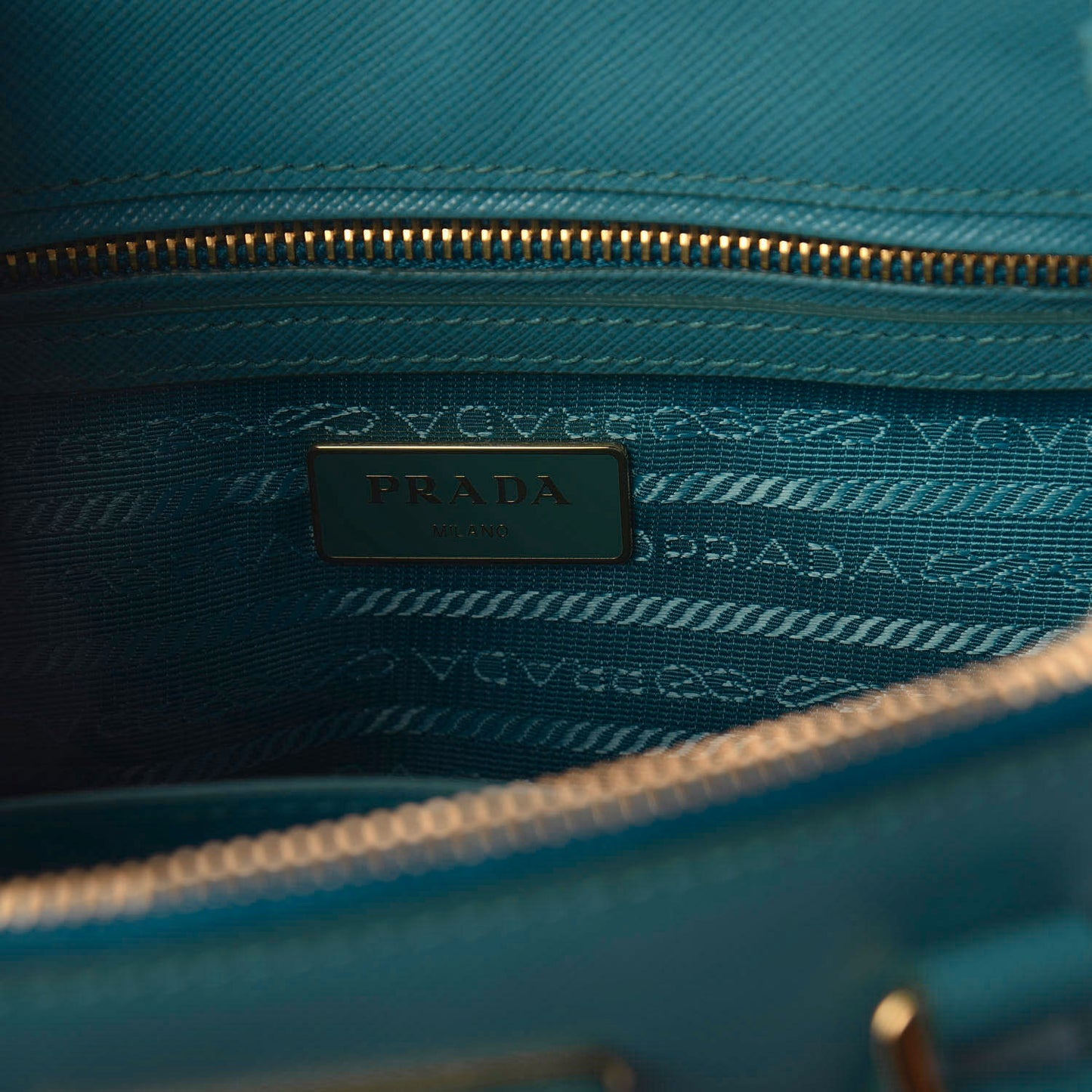 Saffiano Mini Galleria Double Zip Tote Turchese