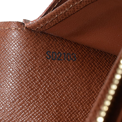 Louis Vuitton Monogram Sarah Wallet 9 of 9