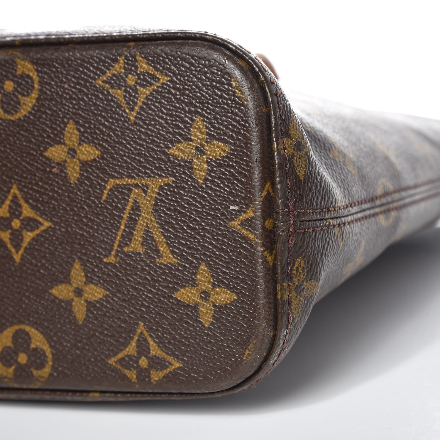 Louis Vuitton Monogram Luco 11 of 16