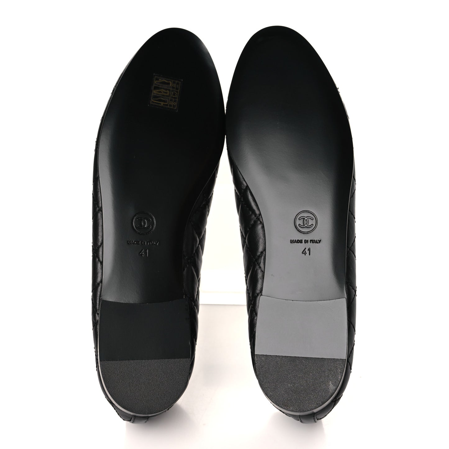 Aged Calfskin Quilted CC Cap Toe Ballerina Flats 41 Black