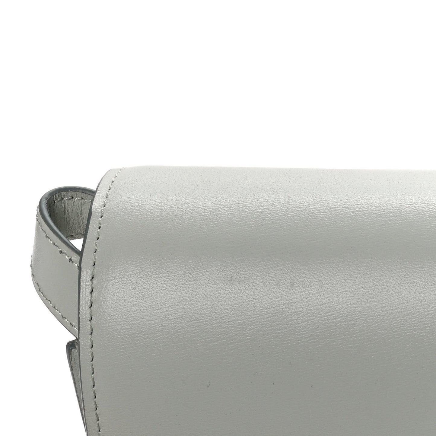 Box Calfskin Medium Classic Box Flap Bag Mint