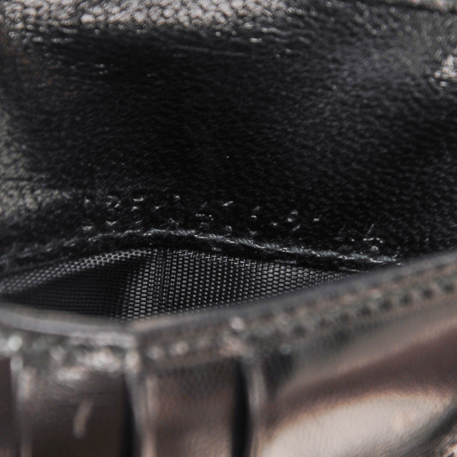 Gucci Calfskin French Flap Wallet Black 7 of 8
