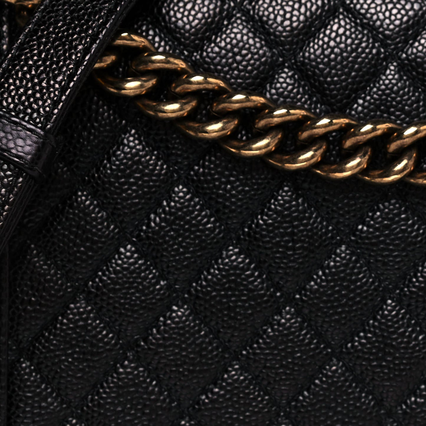 Caviar Quilted New Medium Boy Flap Black