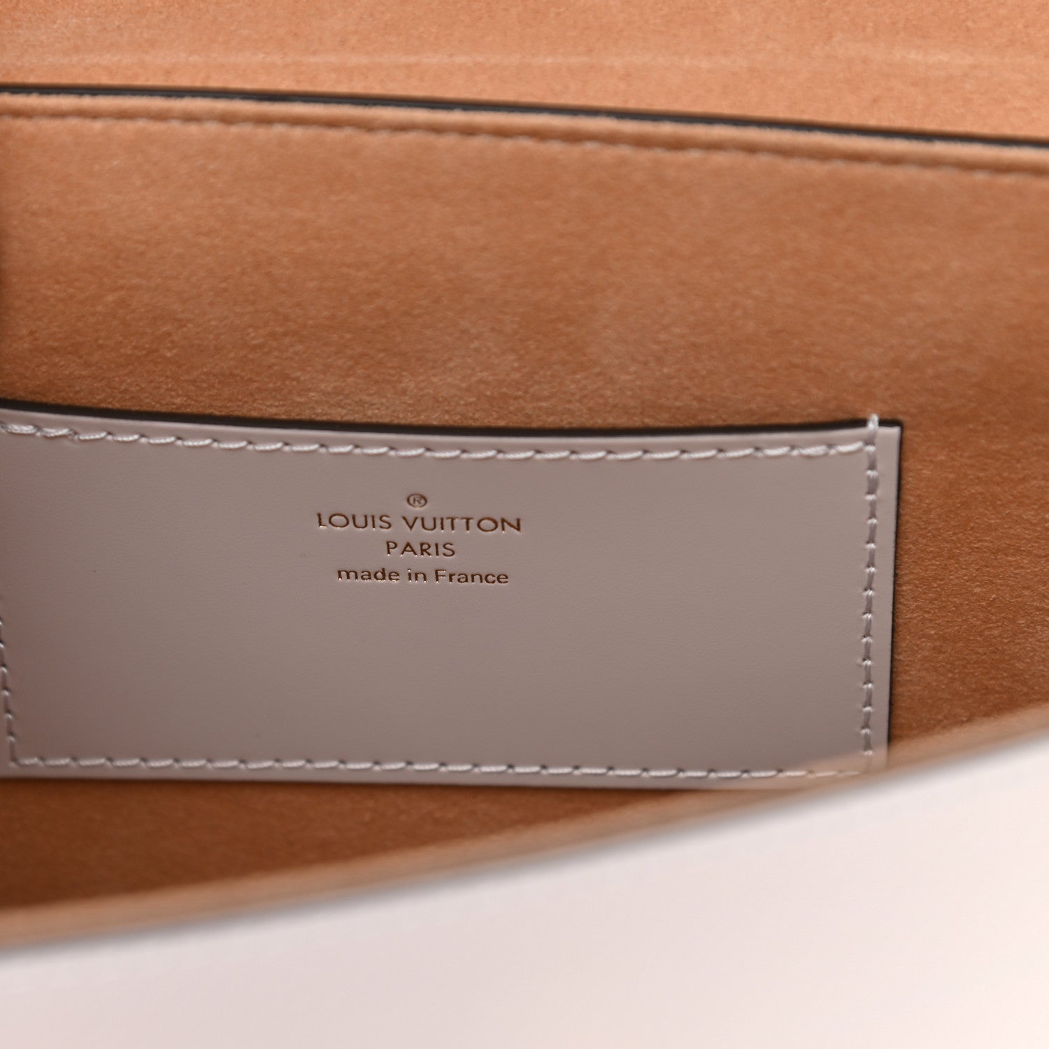 Louis Vuitton Epi Gradient By The Pool Twist MM Brume 6 of 10